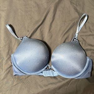 Victoria’s Secret Miraculous Plunge Bra
